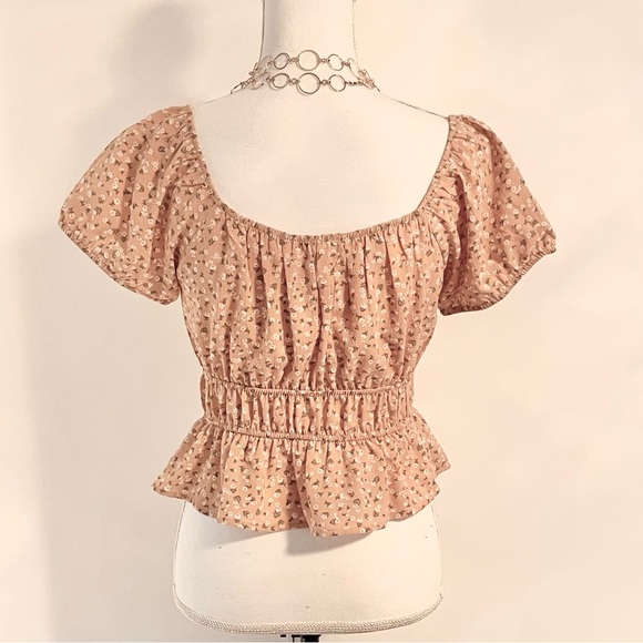 NWT Pink Rose Ditsy Floral Smocked Short Sleeve Blouse - Picture 6 of 8